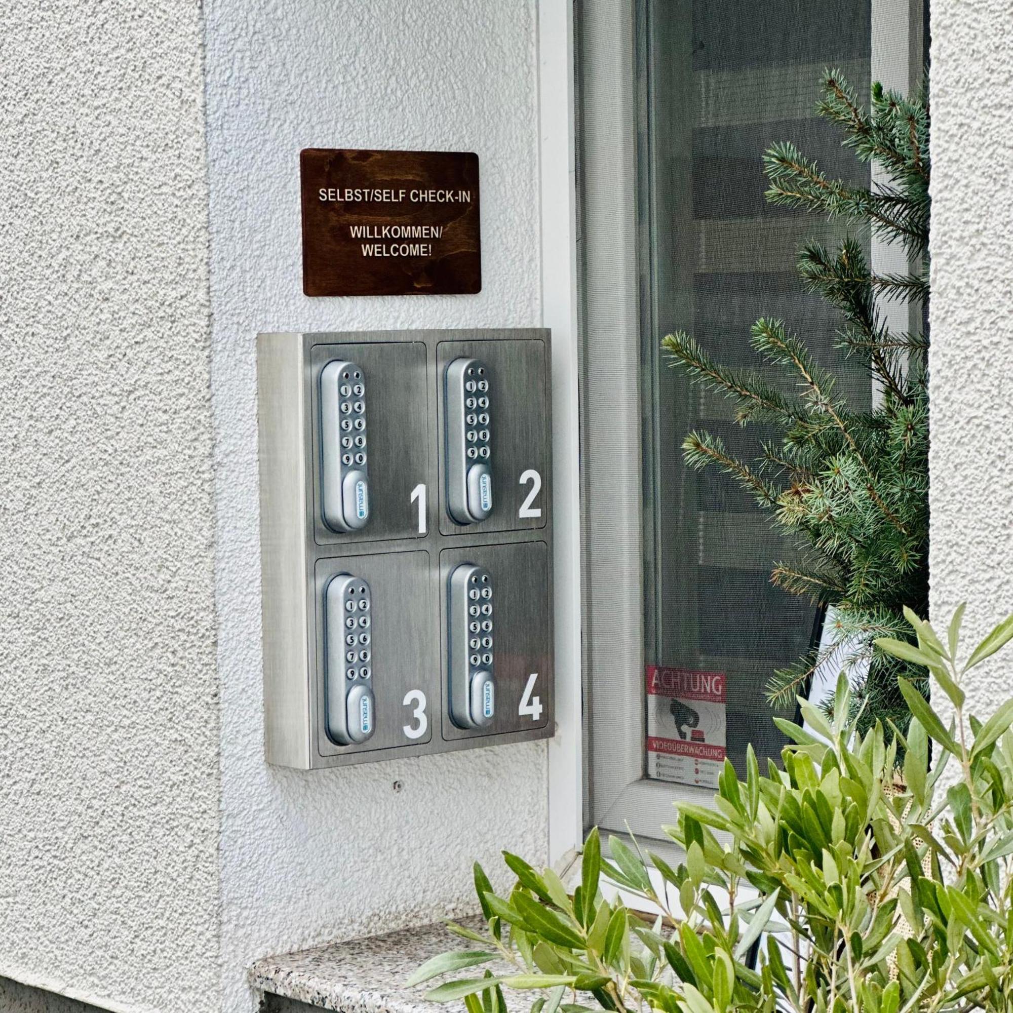 Hotel Post Sindelfingen Bagian luar foto