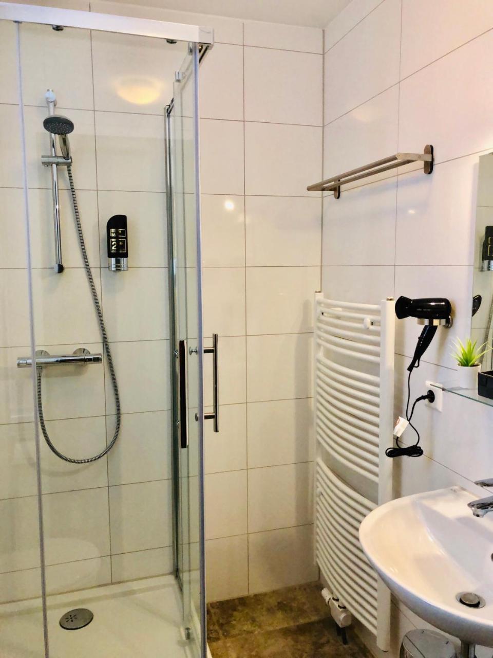 Hotel Post Sindelfingen Bagian luar foto